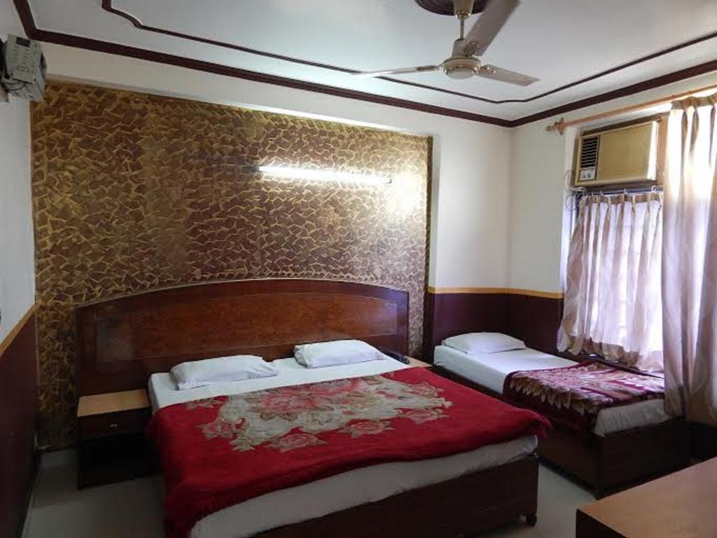 Airport Hotel Paradise International New Delhi Eksteriør billede